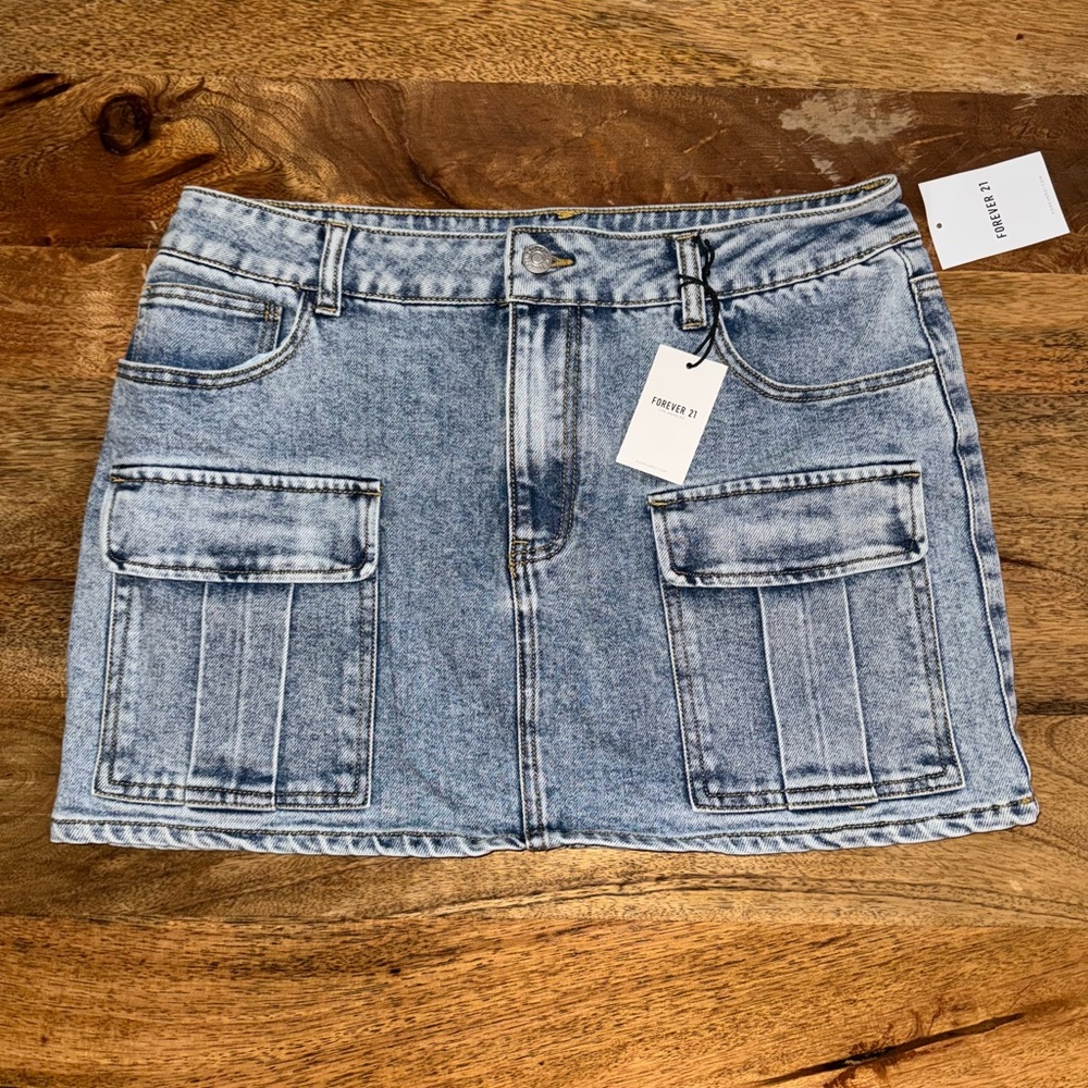 NWT Forever 21 Denim Mini Skirt